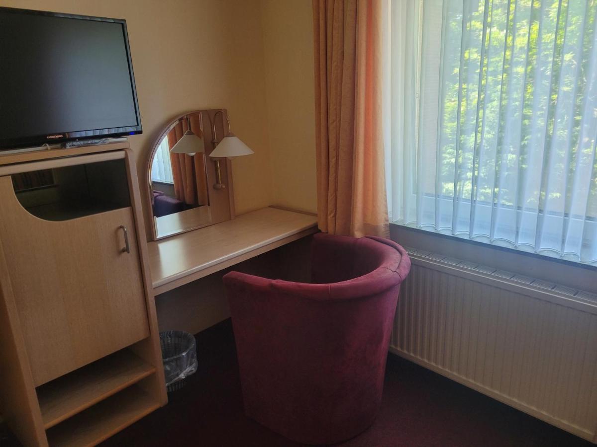 Ems-Hotel Emden Luaran gambar